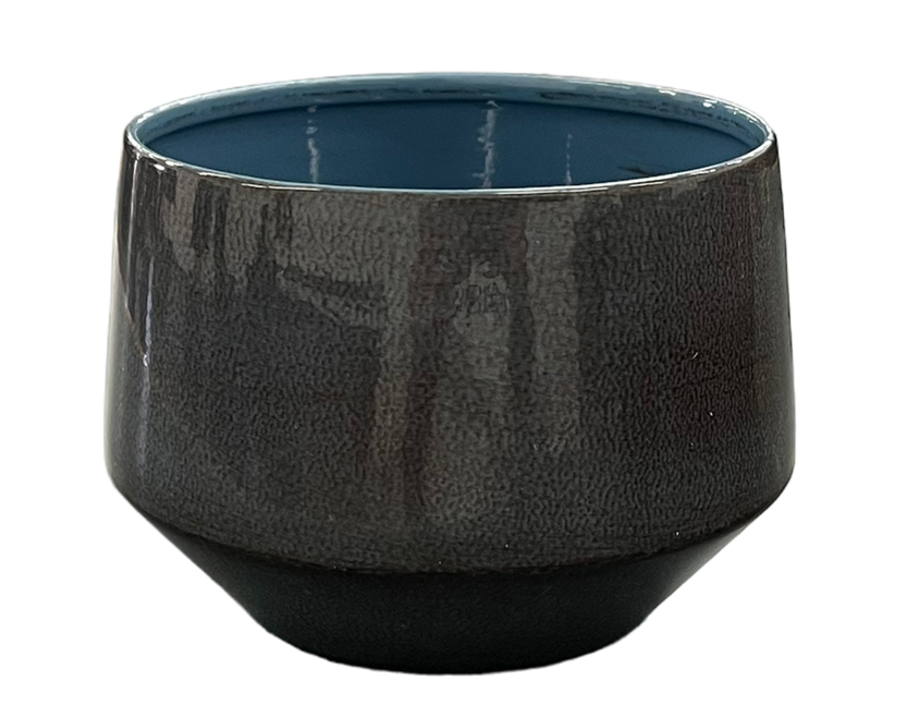 IronStone® Cottage Planters