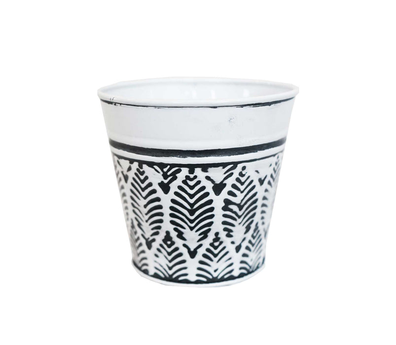 IronLite™ Leighton Planters